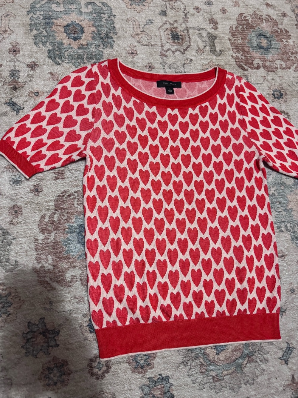 Ann Taylor Red & White Heart Print Sweater – Size XS